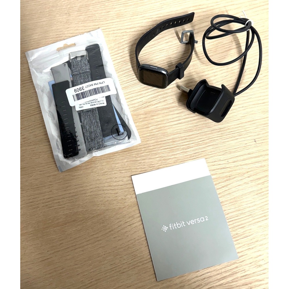 Fitbit Versa 2 Smartwatch Carbon Black with Charger and Extra Bands Bundle